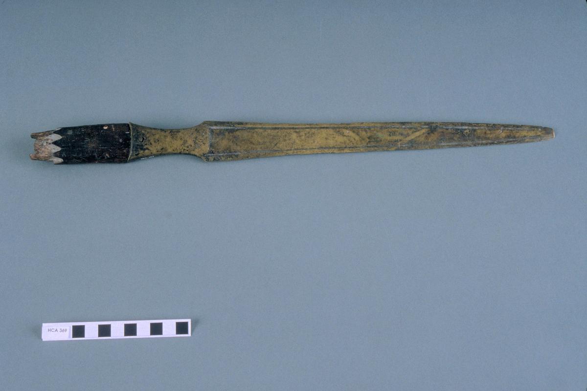 Knife | Metal,Copper Alloy,Bronze | 1st millennium BC | The Hunt Collection | PD Knife