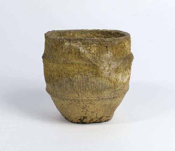 Tripartite bowl food vessel