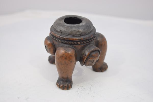 Inkpot or inkwell