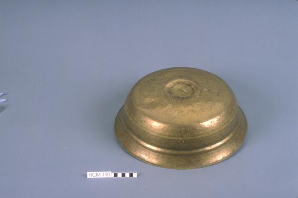 Dish / bowl / container