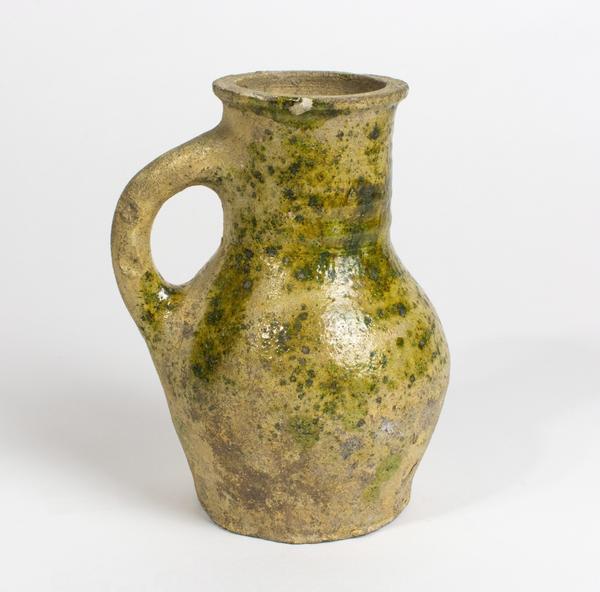 Pottery jug