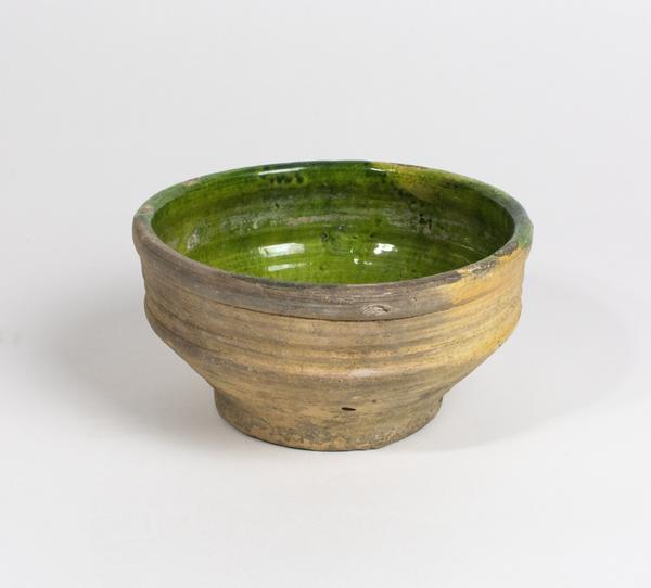 Pottery bowl