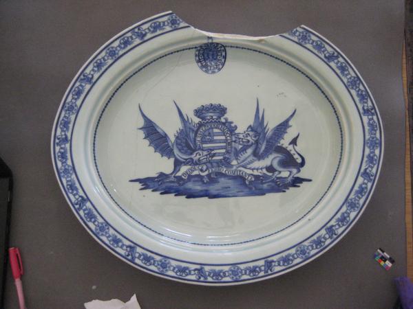 Charlemont dinner service, serving dish