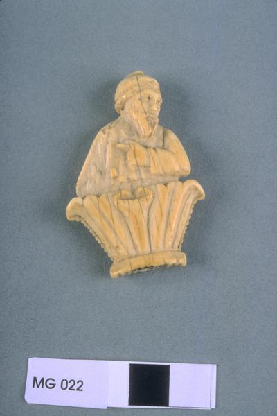 Carving (figure of a man)
