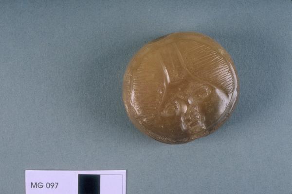 Cameo (head of a woman)