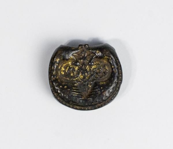 Bronze mount for a belt